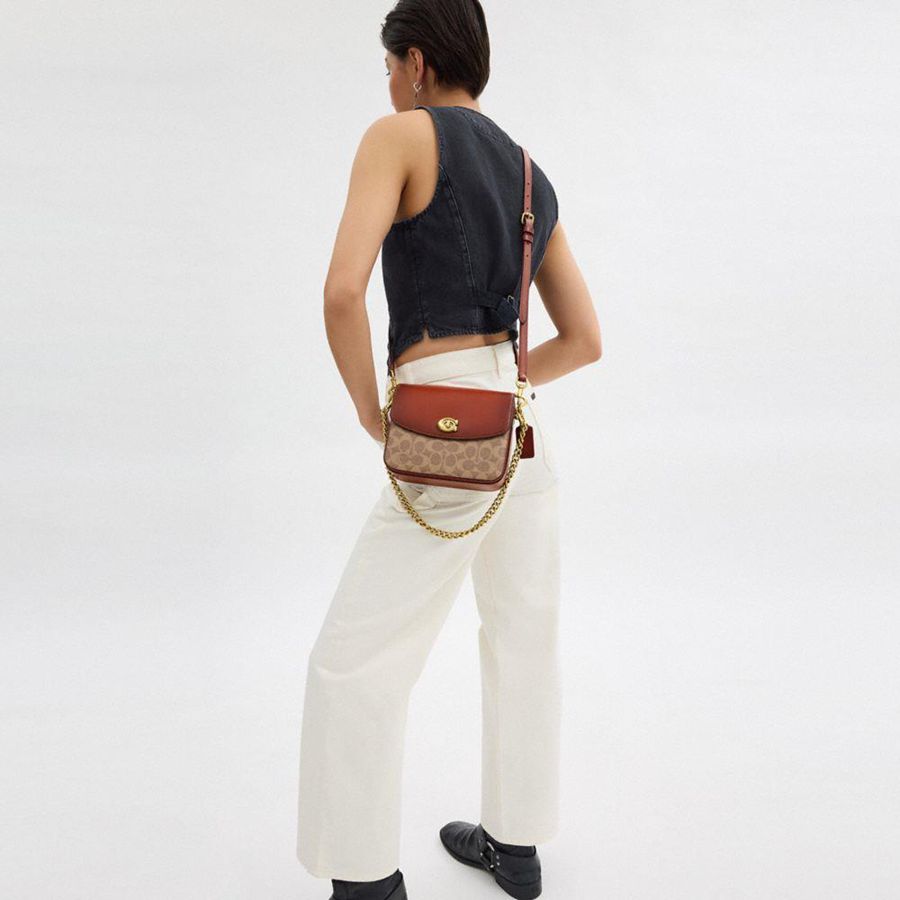Bolsa Crossbody COACH Cassie 19 In Signature Canvas Feminino Marrom | 86549TGUZ