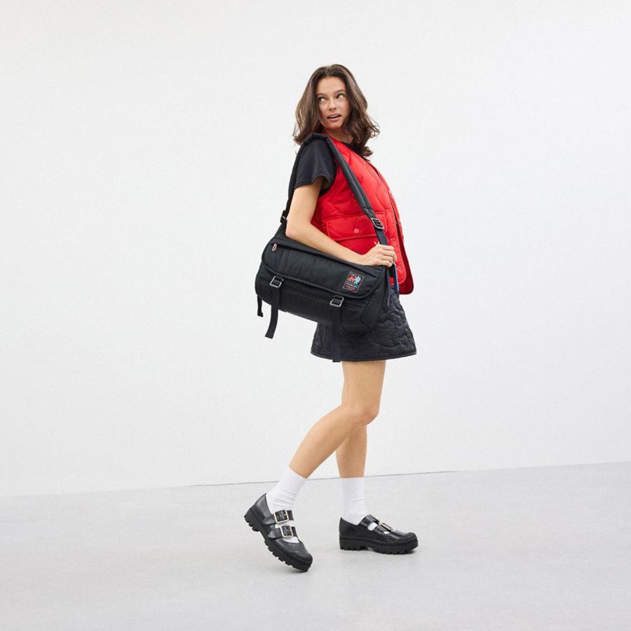Bolsa Crossbody COACH Topia Loop Messenger Feminino Pretas | 39015MADE
