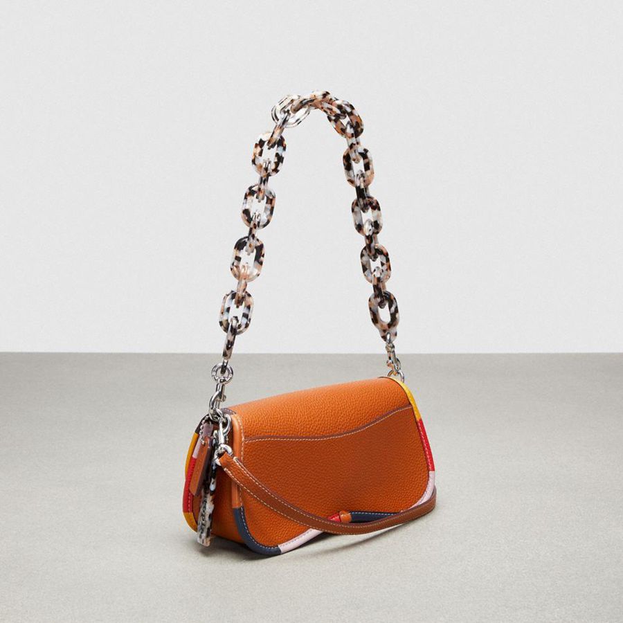 Bolsa Crossbody COACH Wavy Dinky In Coachtopia Leather With Colorful Binding Feminino Marrom | 02375RTAZ