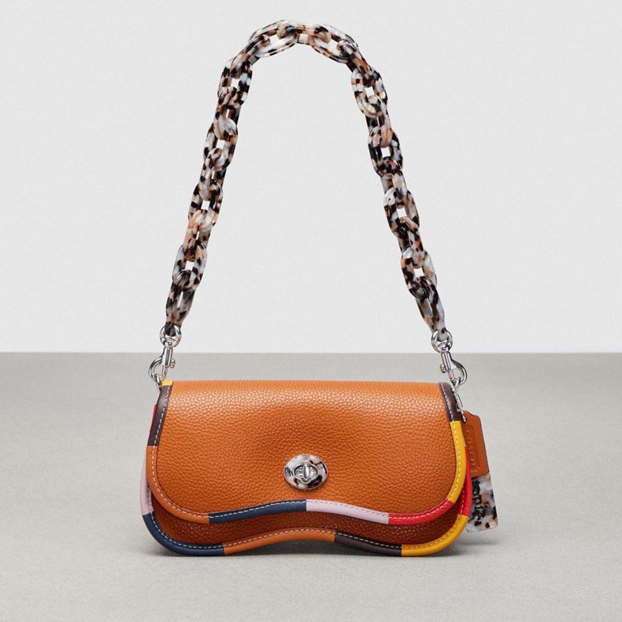 Bolsa Crossbody COACH Wavy Dinky In Coachtopia Leather With Colorful Binding Feminino Marrom | 02375RTAZ