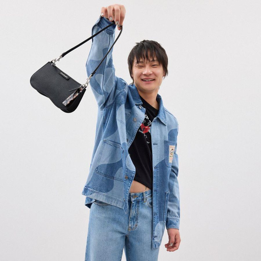 Bolsa Tiracolo COACH Small Wavy In Coachtopia Leather Feminino Pretas | 83670SGAF