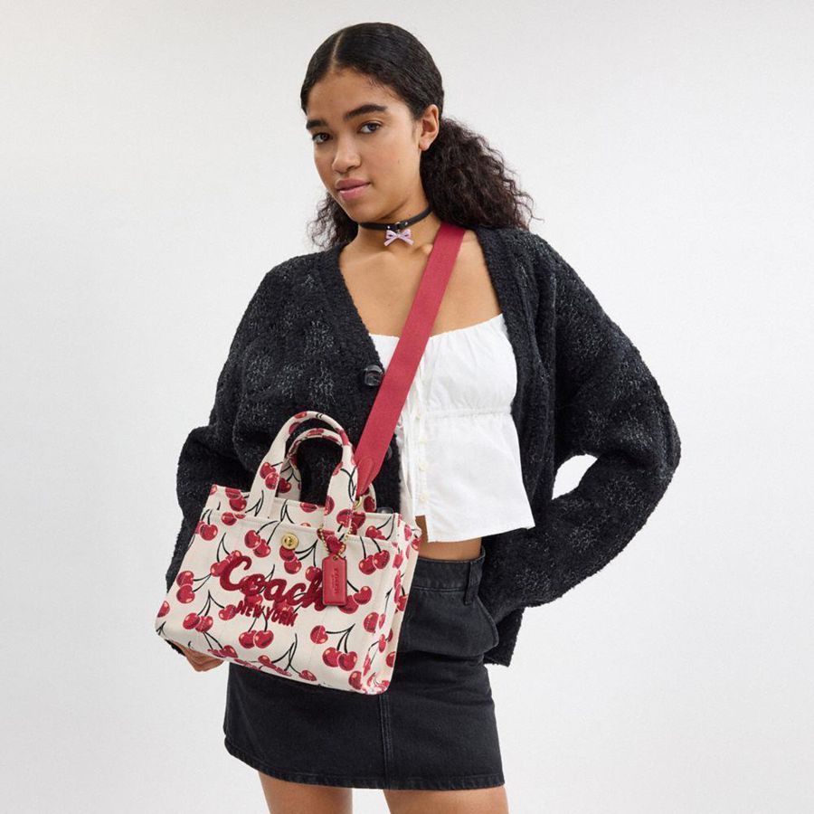 Bolsas Tote COACH Cargo 26 With Cherry Print Feminino Vermelhas | 78406DGRT