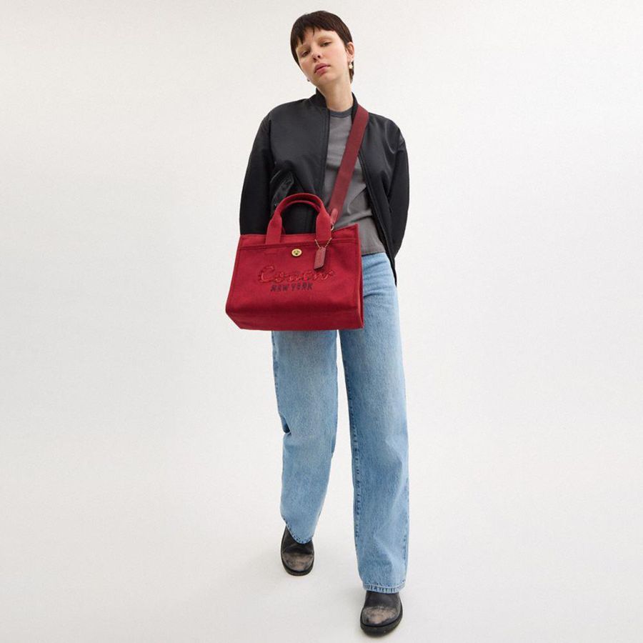 Bolsas Tote COACH New Year Cargo With Coach Snake Script Feminino Vermelhas | 68142FHXD