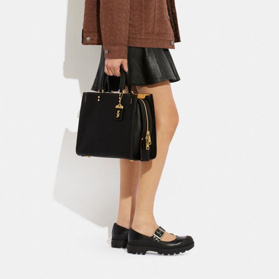 Bolsas Tote COACH Rogue In Regenerative Leather Feminino Pretas | 53816JTDA