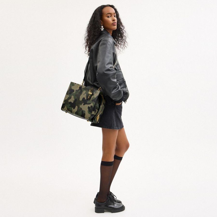 Bolsas Tote COACH Rogue With Camo Print Feminino Verdes | 86790PNBW