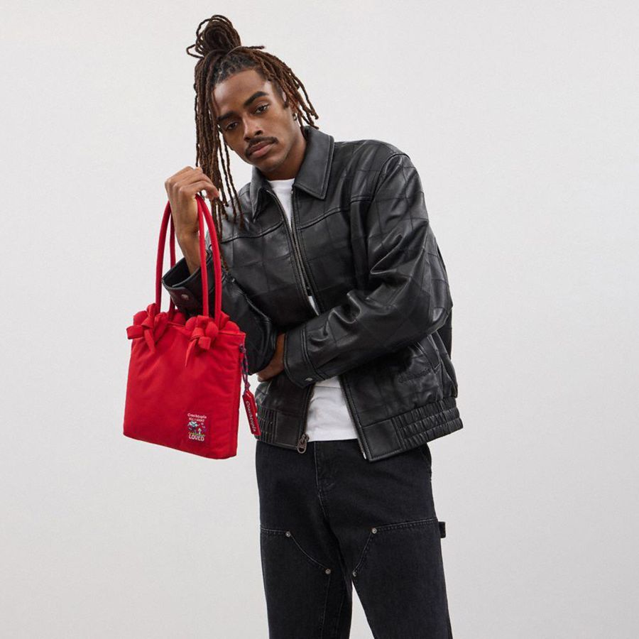 Bolsas Tote COACH Topia Loop Small Tote In Recycled Polyester With Heart Appliqué Feminino Vermelhas | 25839BOVN