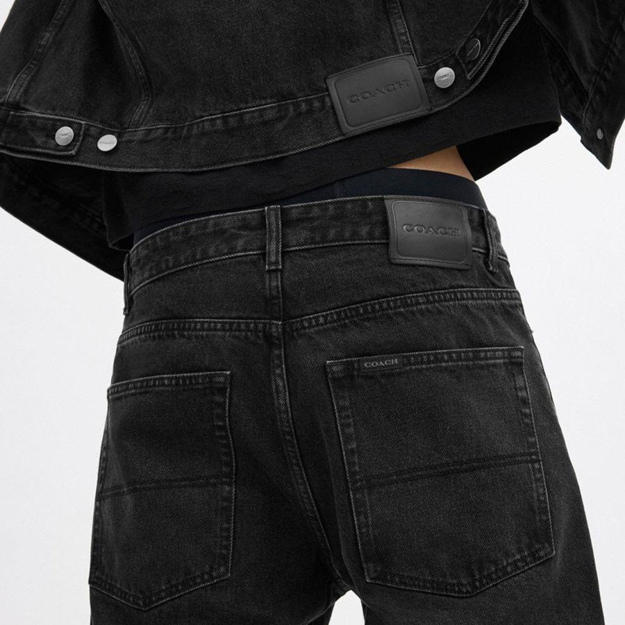Calças COACH Taper Jeans In Organic Cotton Masculino Pretas | 71930UOLK
