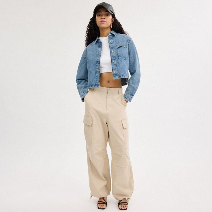 Camisa COACH Cropped Denim Button Down Feminino Azuis | 84395NXVS