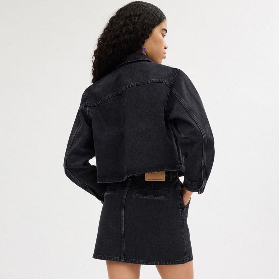 Camisa COACH Cropped Denim Button Down In Organic Cotton Feminino Pretas | 35681SWZE