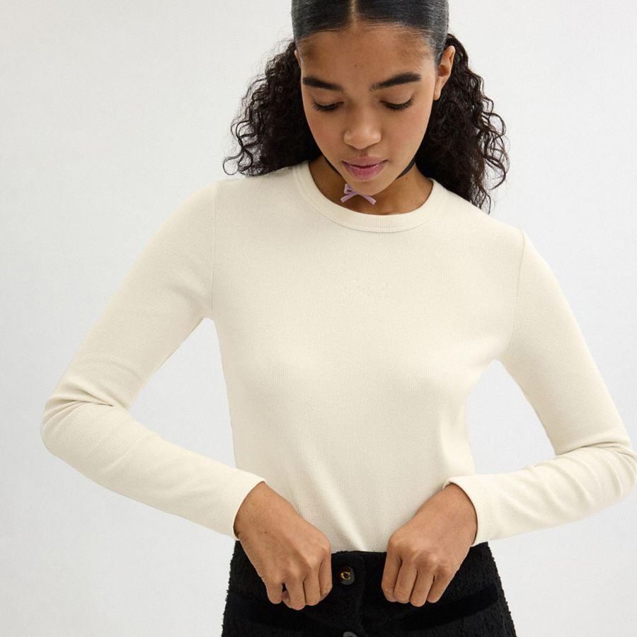 Camiseta COACH Ribbed Long Sleeve Shirt With Coach Embroidery Feminino Branco | 97642ROUC