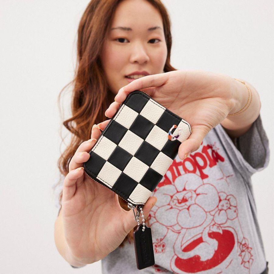 Carteira COACH Zip Around In Checkerboard Upcrafted Leather Feminino Pretas | 05483MROK