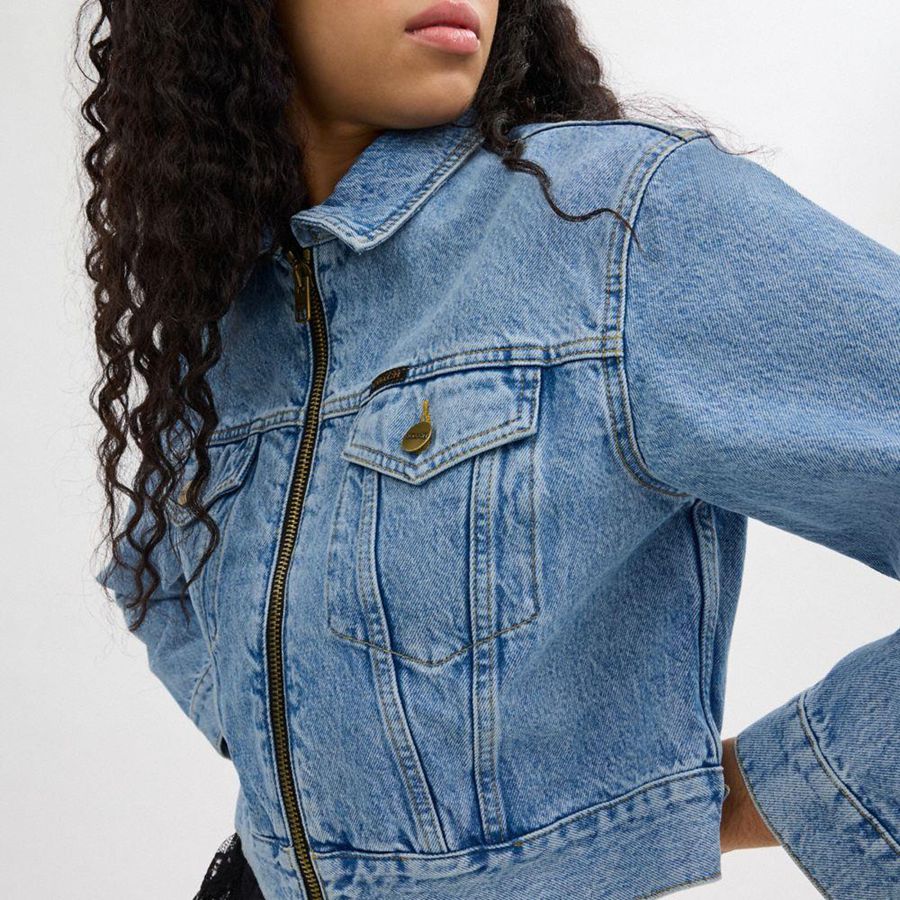 Casaco COACH Denim Crop In Organic Cotton Feminino Azuis | 61805MIYW