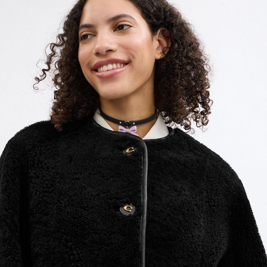 Casaco COACH Fluffy Shearling Feminino Pretas | 50679YSID