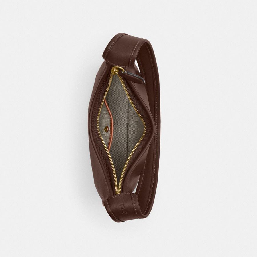 Hobo Bag COACH Curve Zip Feminino Marrom | 89516NFRU
