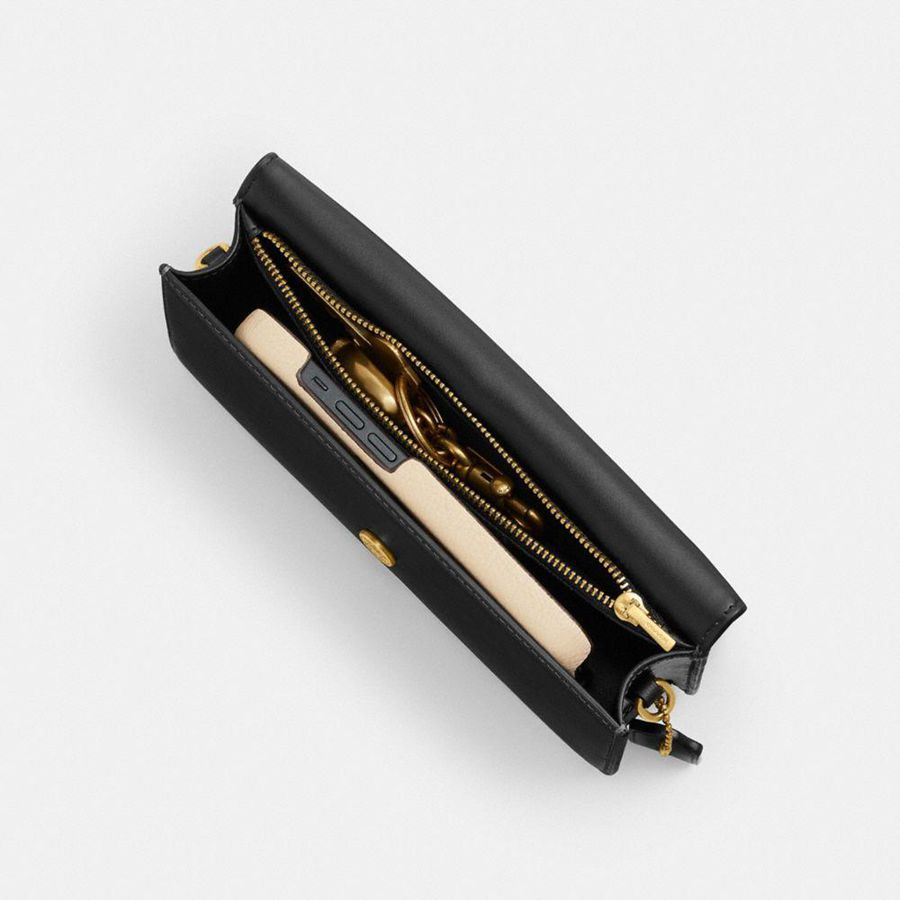 Kuplung Táskák COACH Evie Long Wallet With Chain Feminino Pretas | 37148ADSI