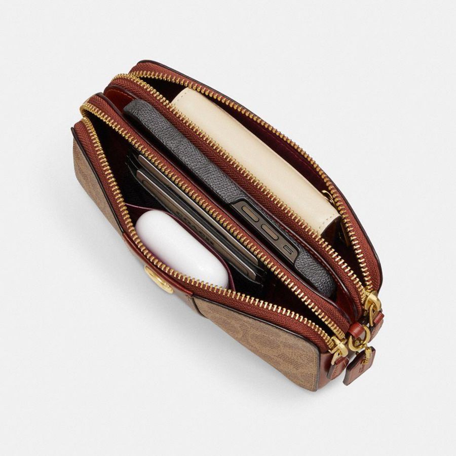 Kuplung Táskák COACH Kira Crossbody In Colorblock Signature Canvas Feminino Marrom | 28604QVNJ