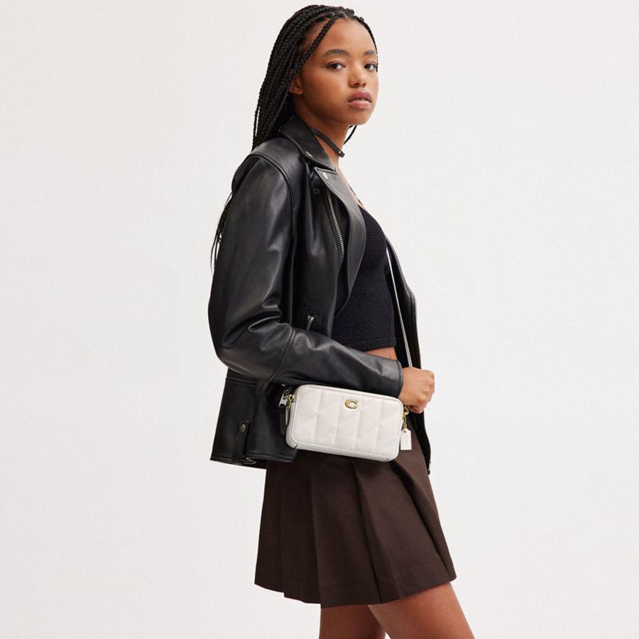Kuplung Táskák COACH Kira Crossbody With Pillow Quilting Feminino Branco | 49721OHEP